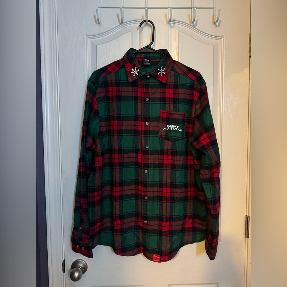 *SOLD* Disney x Cakeworthy Mickey Christmas Flannel